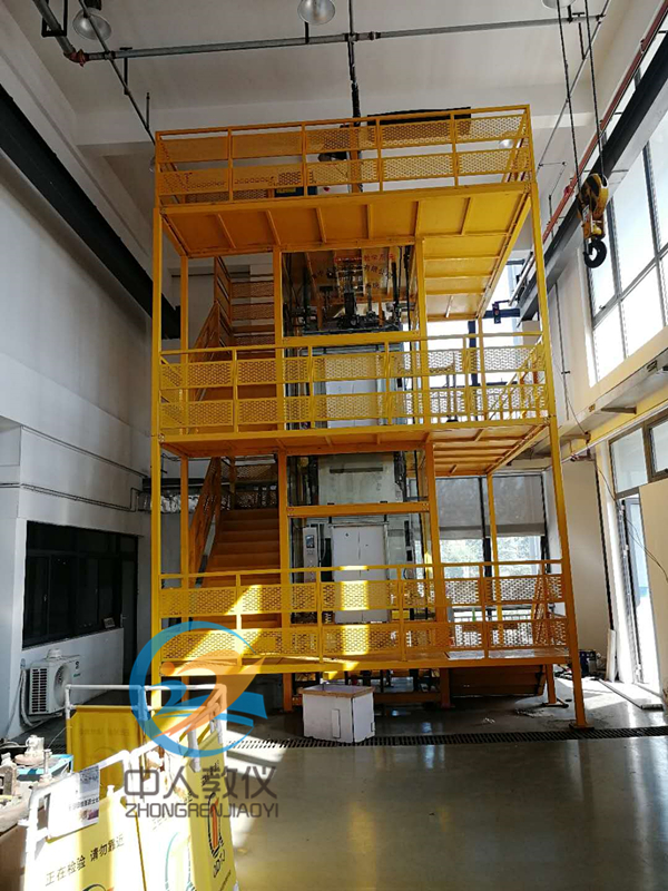 了解PLC实验台在印刷与包装领域中的应用案例。(图2) 了解PLC实验台在印刷与包装领域中的应用案例。(图2)