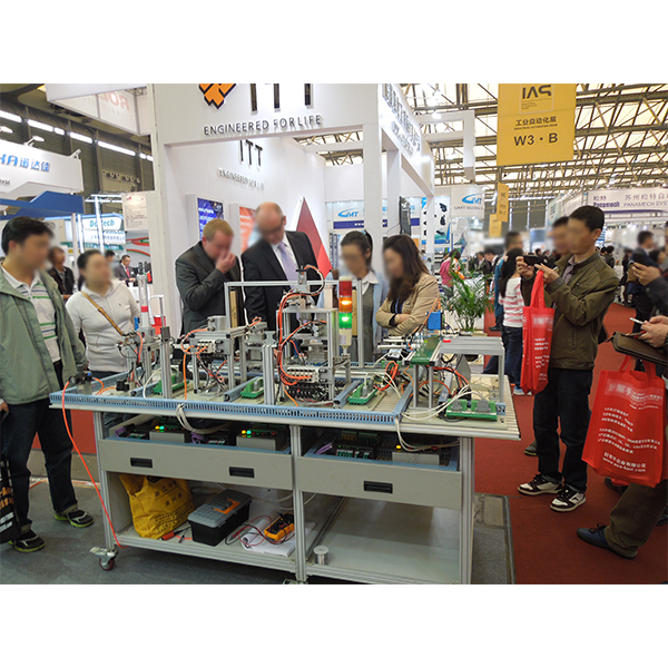 电工电路实验台功能(图1) 电工电路实验台功能(图1)